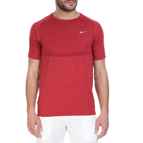 NIKE-Κοντομάνικη μπλούζα Nike κόκκινη 