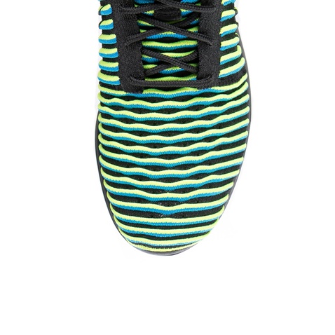 NIKE-Γυναικεία αθλητικά παπούτσια NIKE ROSHE TWO FLYKNIT πολύχρωμα