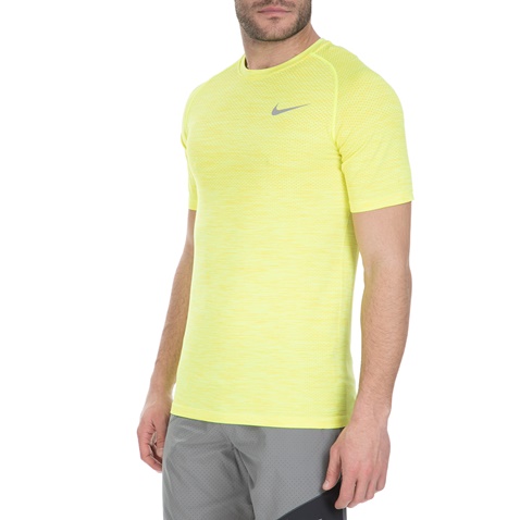 NIKE-Κοντομάνικη μπλούζα Nike κίτρινη 