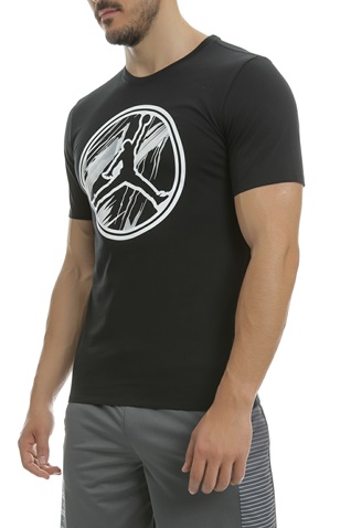 NIKE-Κοντομάνικη μπλούζα Nike μαύρη με στάμπα 