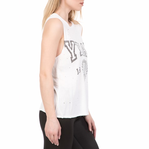 JUICY COUTURE-Γυναικεία αμάνικη μπλούζα COLLEGIATE DISTRESSED JUICY COUTURE λευκή