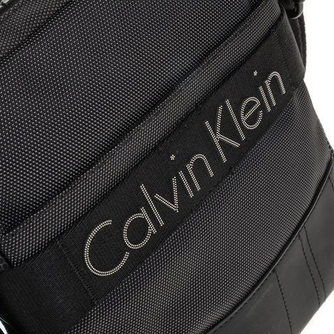 CALVIN KLEIN JEANS-Ανδρική τσάντα ώμου - χιαστί Calvin Klein MADOX REPORTER μαύρη