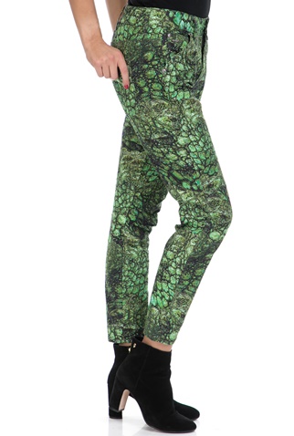 G-STAR-Γυναικείο παντελόνι 3D MID BOYFRIEND COJ G-STAR πράσινο-μαύρο 