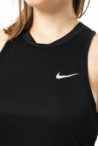 NIKE-Γυναικεία αμάνικη μπλούζα NIKE MILER μαύρη 