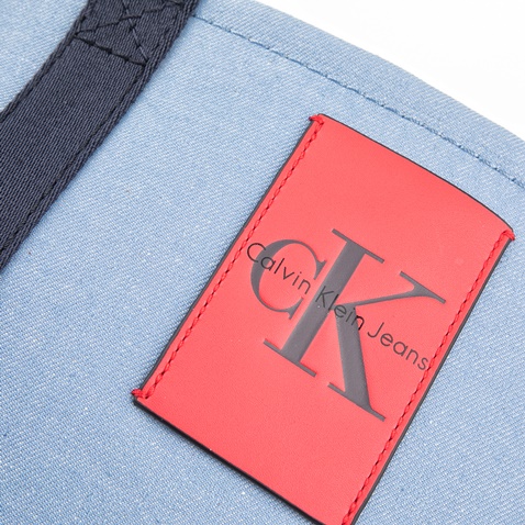 CALVIN KLEIN JEANS-Unisex τσάντα χειρός Calvin Klein Jeans CANVAS CARRYALL TOTE γαλάζια