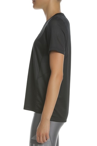 NIKE-Γυναικεία κοντομάνικη μπλούζα NIKE MILER TOP SS METALLIC μαύρη