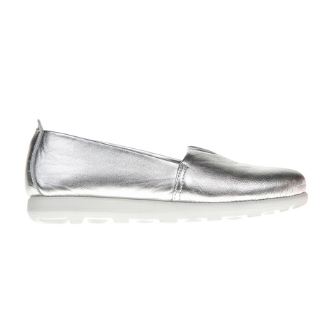 AEROSOLES-Γυναικεία slip on παπούτσια AEROSOLES ασημί 