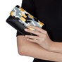 FOLLI FOLLIE-Γυναικεία μικρή τσάντα χιαστί FOLLI FOLLIE μαύρη με print