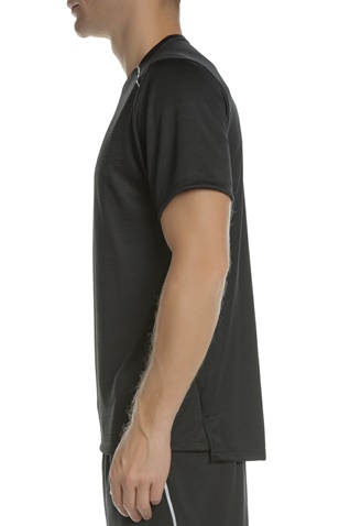 NIKE-Ανδρική κοντομάνικη μπλούζα NIKE MILER FLASH  μαύρη