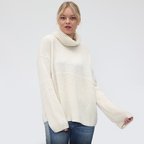 BOSS-Γυναικείο πουλόβερ BOSS CASUAL IKALLAH λευκό