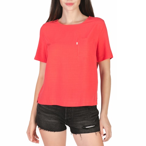 LEVI'S-Γυναικεία κοντομάνικη μπλούζα LEVI'S LEILANI 1 POCKET κόκκινη