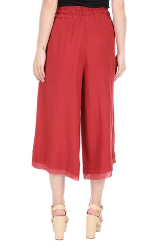 LA DOLLS-Γυναικεία cropped παντελόνα LA DOLLS LOTUS κόκκινη