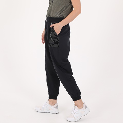NIKE-Γυναικείο παντελόνι φόρμας NIKE W NSW ICN CLSH PANT WVN μαύρο
