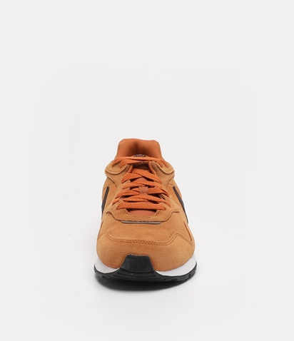 NIKE-Ανδρικά παπούτσια running CQ4557 NIKE VENTURE RUNNER SUEDE καφέ