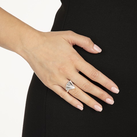 FOLLI FOLLIE-Γυναικείο δαχτυλίδι FOLLI FOLLIE Pleats Bliss επάργυρο δαχτυλίδι από ορείχαλκο
