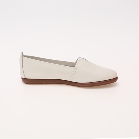 AEROSOLES-Γυναικεία slip on παπούτσια AEROSOLES 4119-1143-010 λευκά