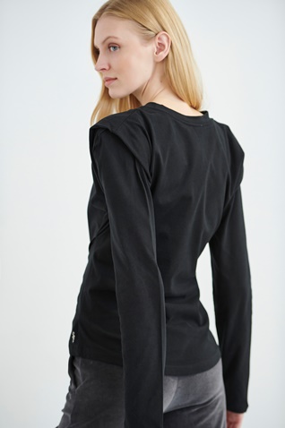 SUGARFREE-Γυναικεία μπλούζα SUGARFREE 21832117 μαύρη