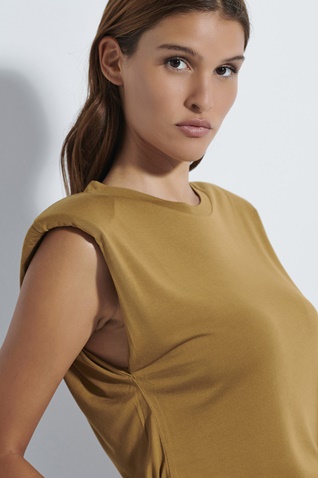 SUGARFREE-Γυναικεία αμάνικη μπλούζα SUGARFREE 21812003 λαδί