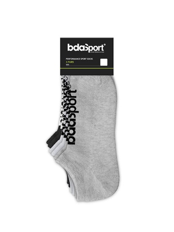 BODY ACTION-Σετ απο 3 ζευγάρια κοντές κάλτσες BODY ACTION 095302-01 λευκές μαύρες γκρι