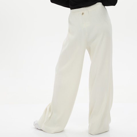 KENDALL + KYLIE-Γυναικείο πλεκτό παντελόνι KENDALL + KYLIE HIGH RISE LOOSE KNIT KKW3712025 λευκό